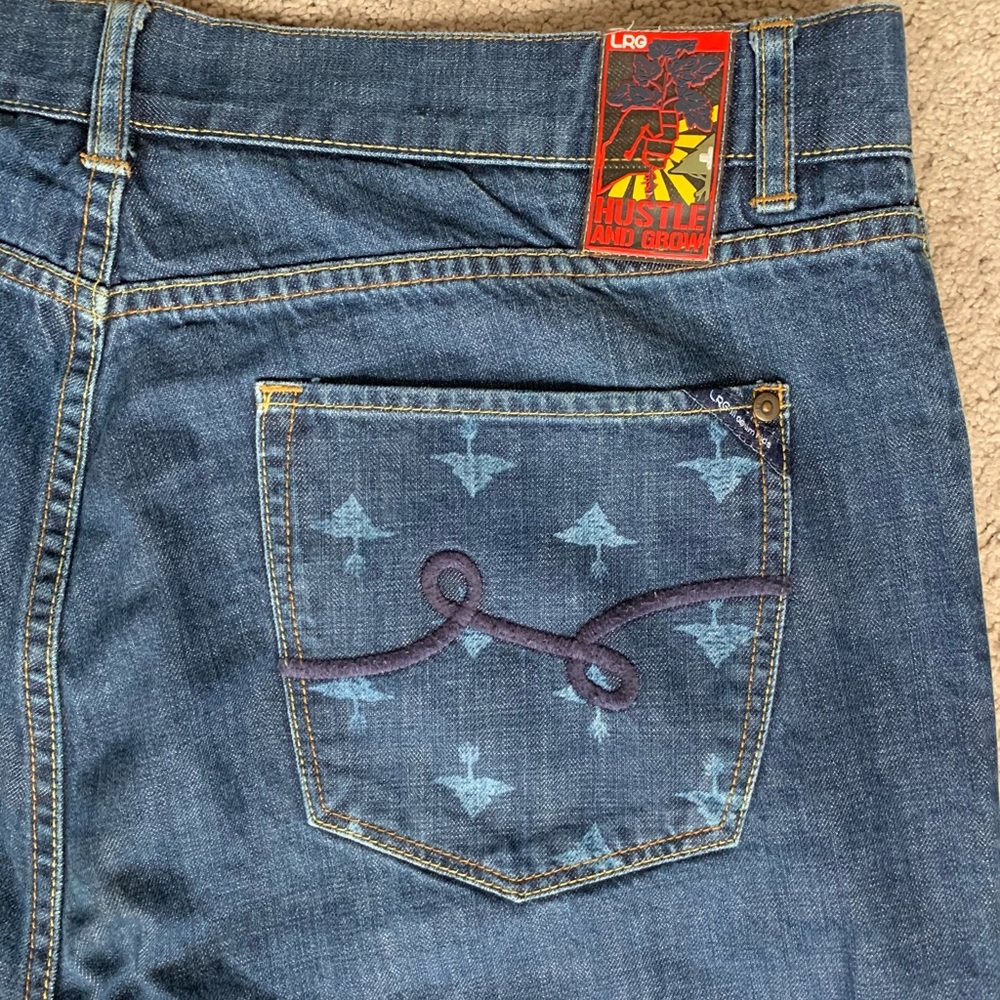 LRG jeans with UNIQUE details W40 L30